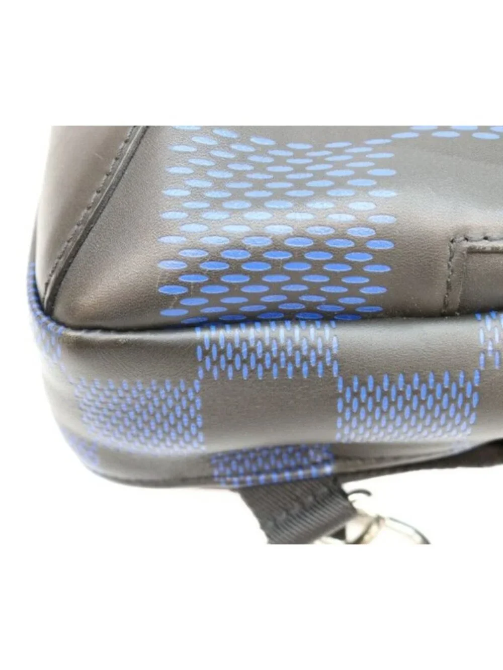 Louis Vuitton Damier Infini Avenue Sling
